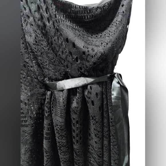 Lovely rachel Black Asymmetrical Cotton Lace Dress Size: XSmall - Picture 4 of 7